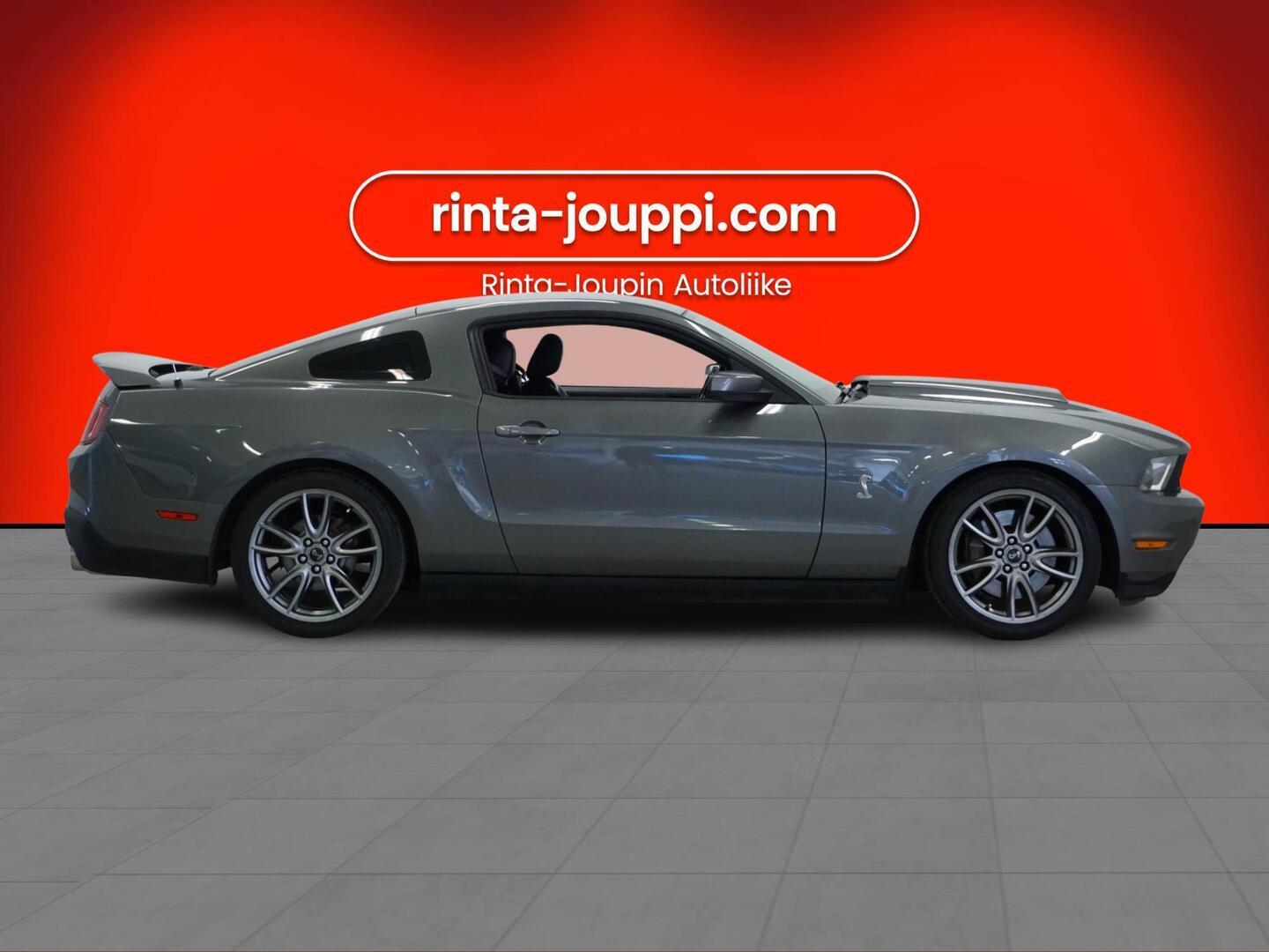 FORD Mustang 2011