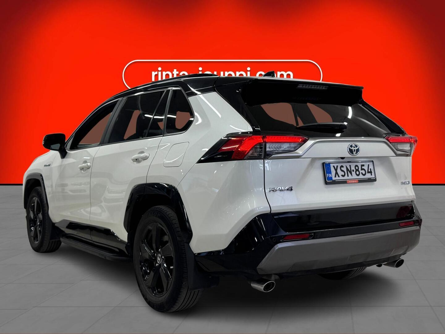 TOYOTA RAV4 2020