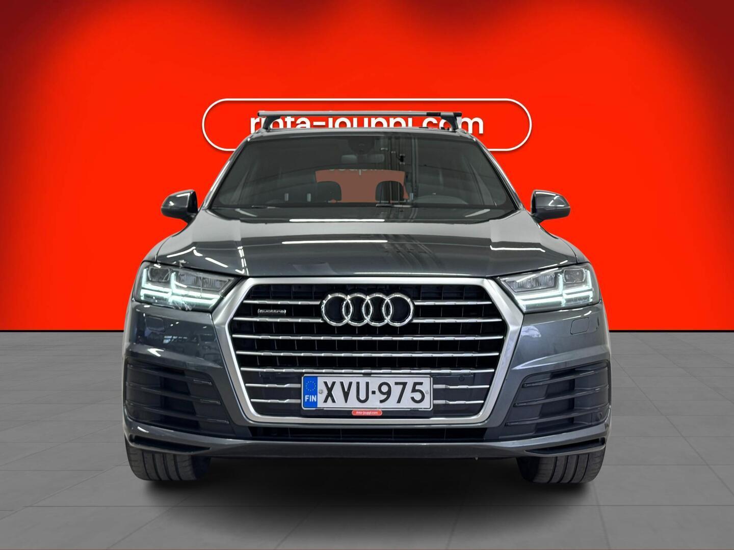 AUDI Q7 2017