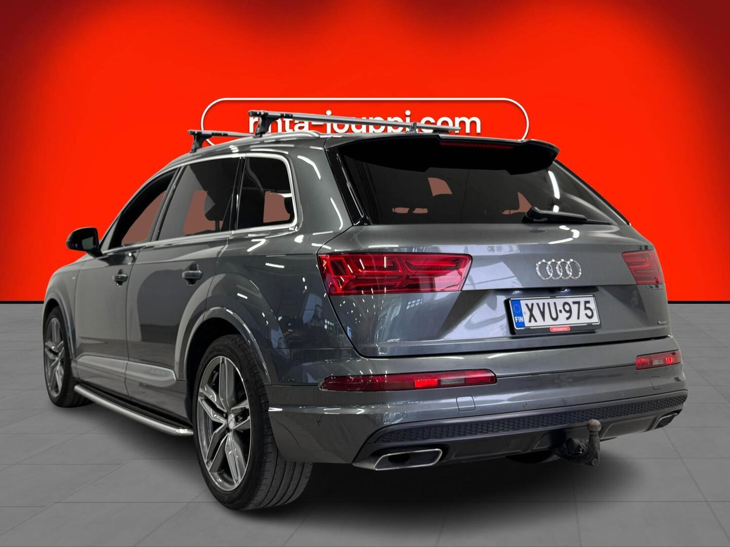 AUDI Q7 2017