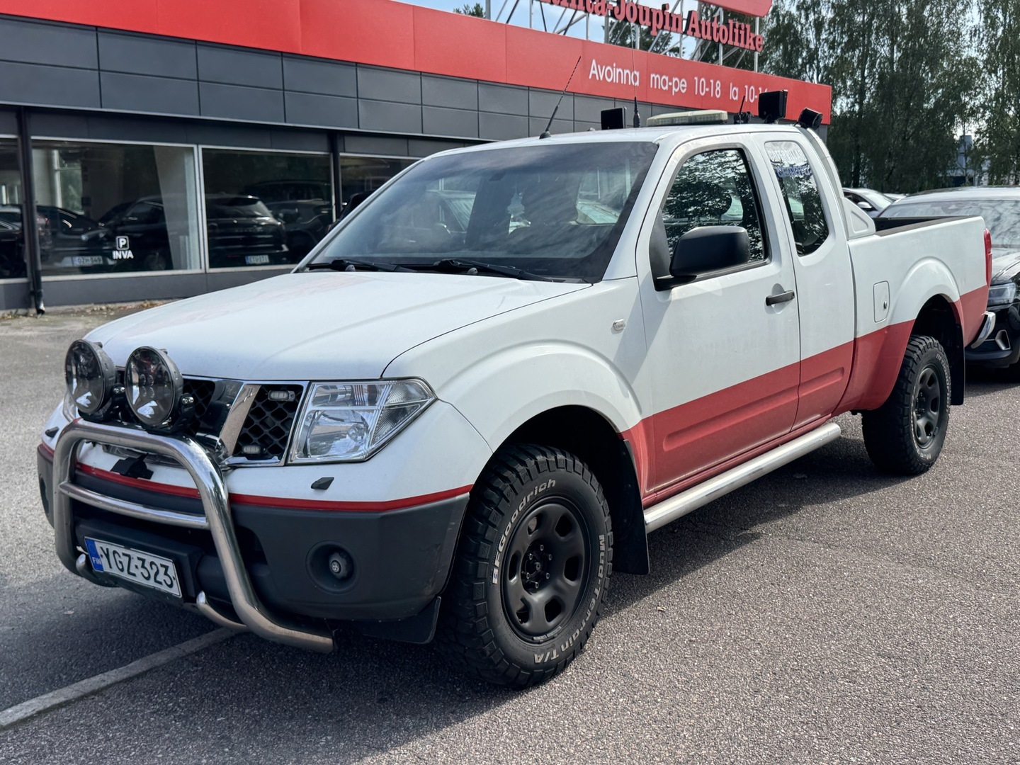 NISSAN Navara 2008