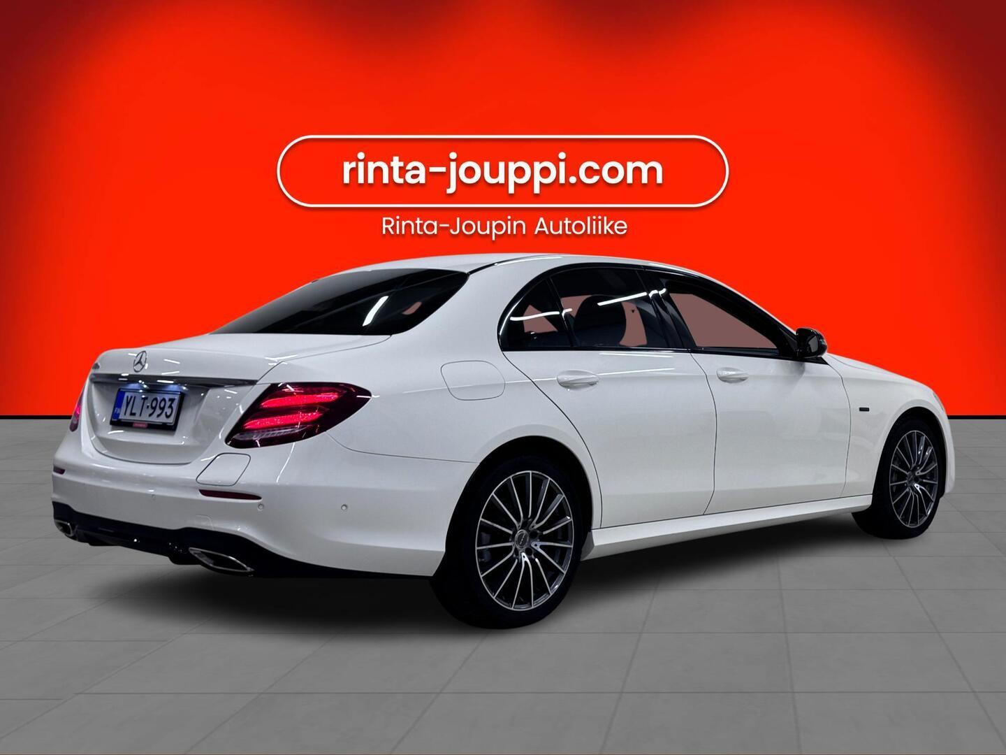 MERCEDES-BENZ E 2018