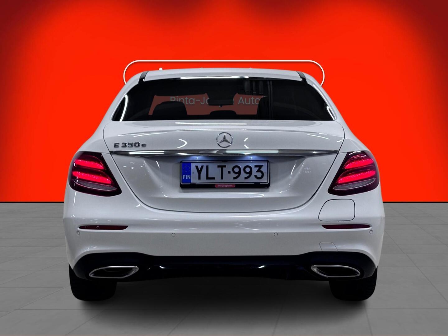 MERCEDES-BENZ E 2018