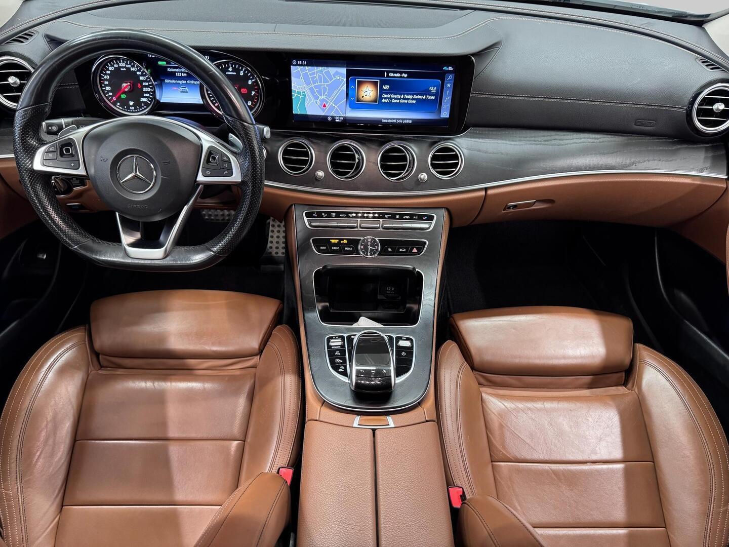 MERCEDES-BENZ E 2018