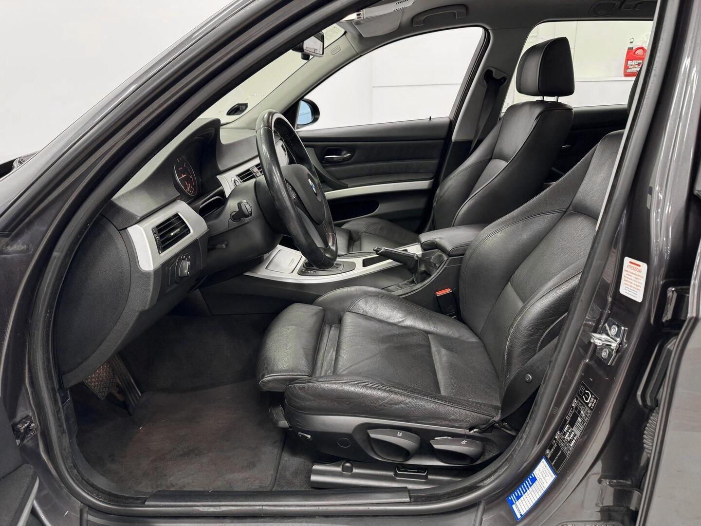 BMW 320 2007