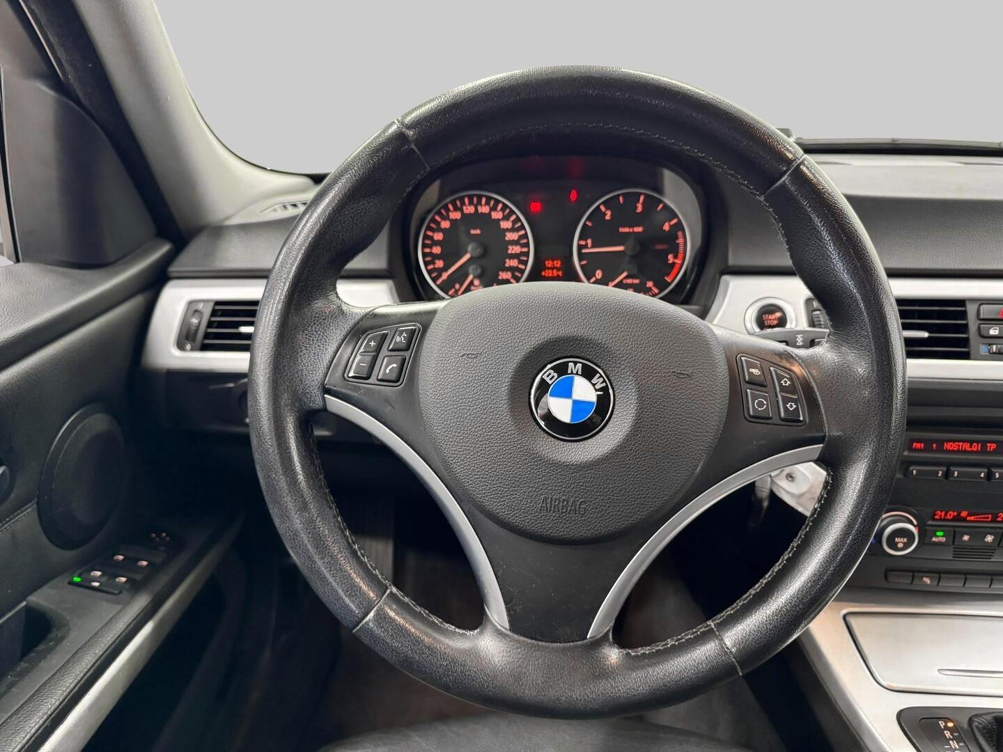 BMW 320 2007