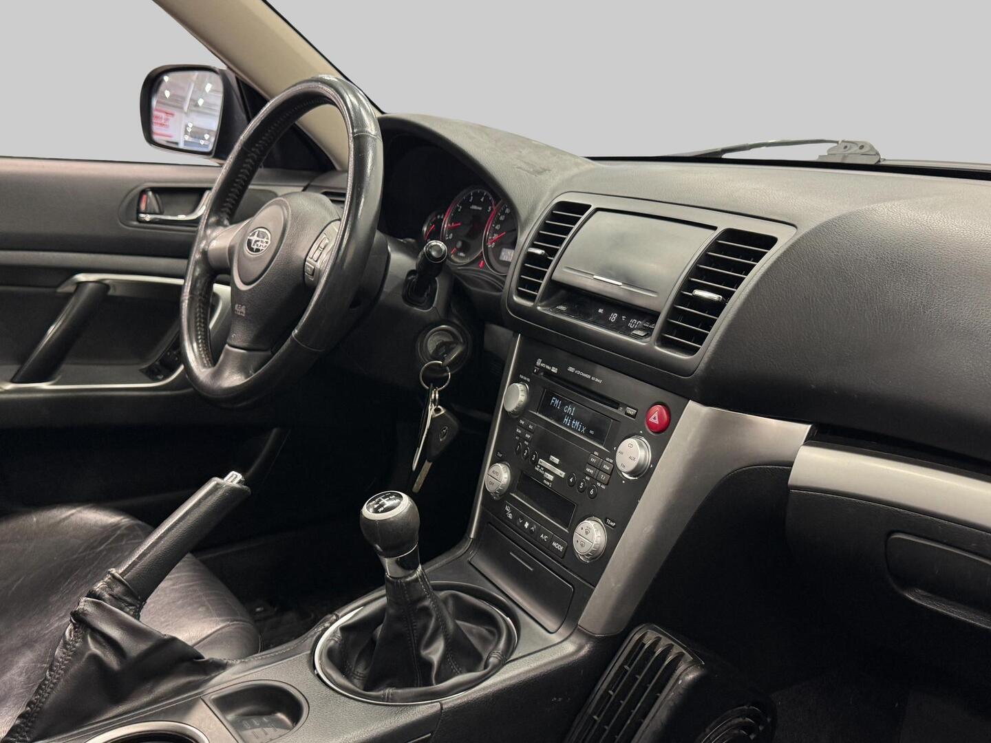 SUBARU Outback 2008