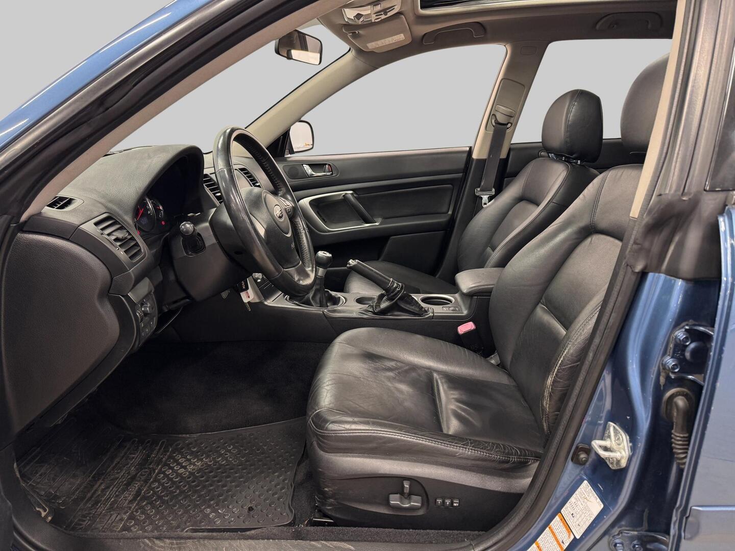 SUBARU Outback 2008