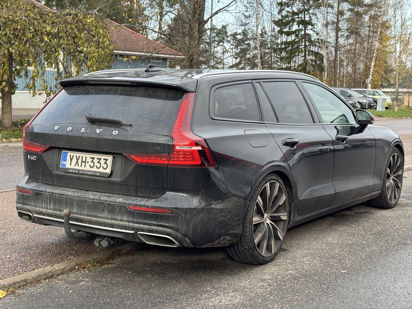 VOLVO V60 2019