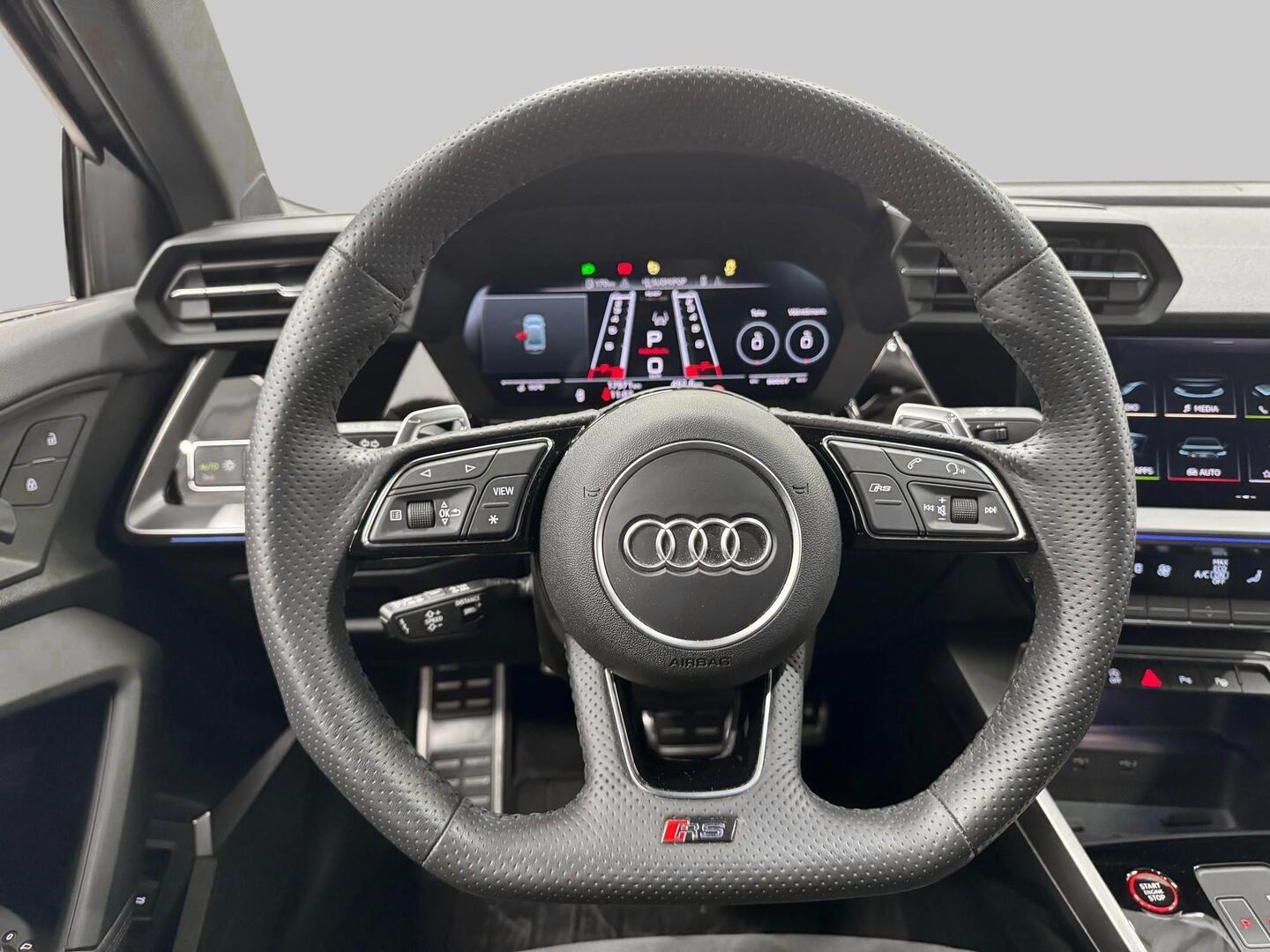 AUDI RS 3 2024