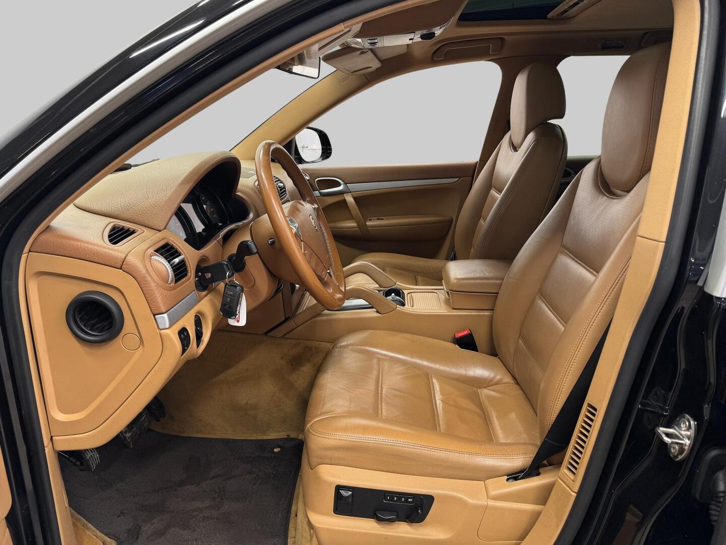 PORSCHE Cayenne 2006