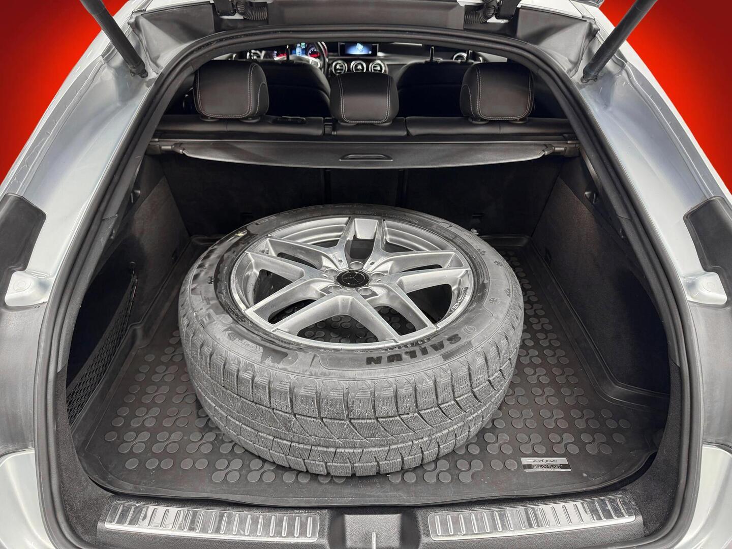 MERCEDES-BENZ GLC 2017