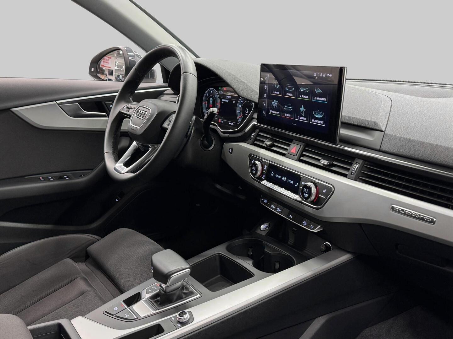 AUDI A4 ALLROAD 2022