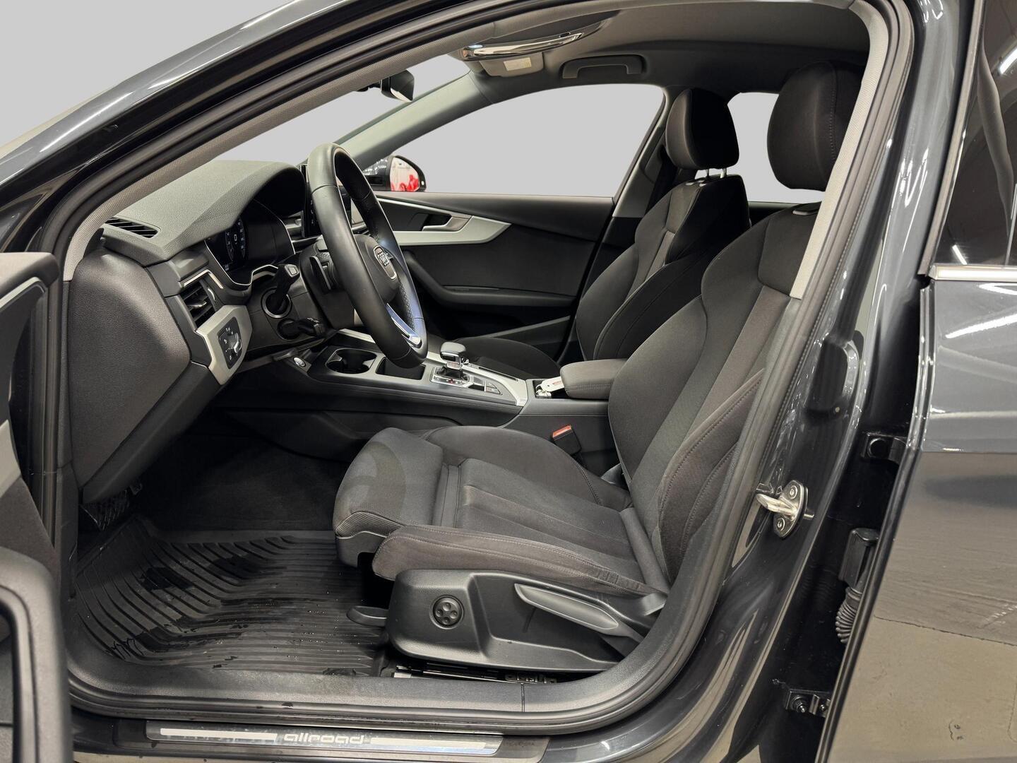 AUDI A4 ALLROAD 2022