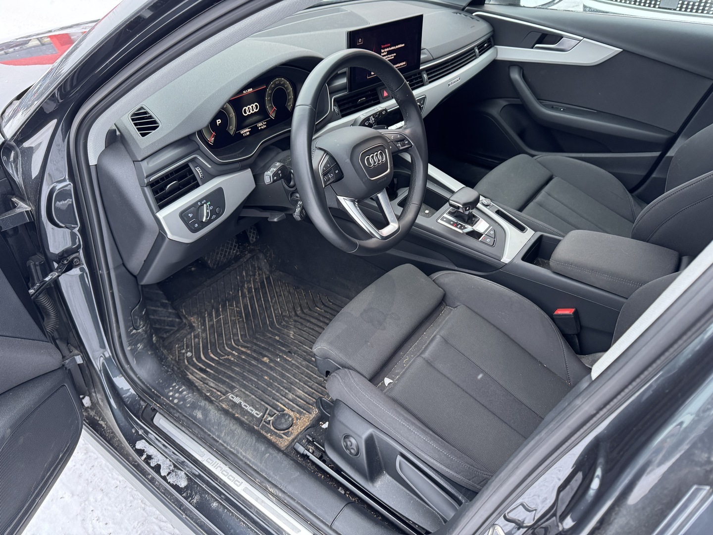 AUDI A4 allroad quattro 2022