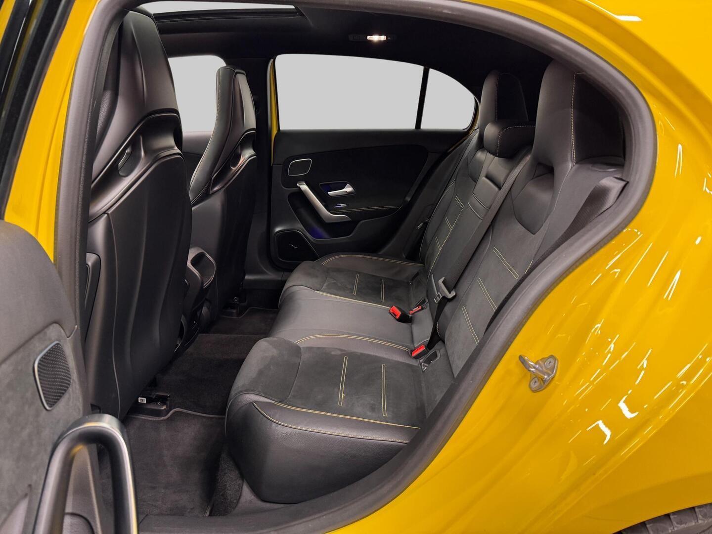 MERCEDES-BENZ A 45 AMG 2022