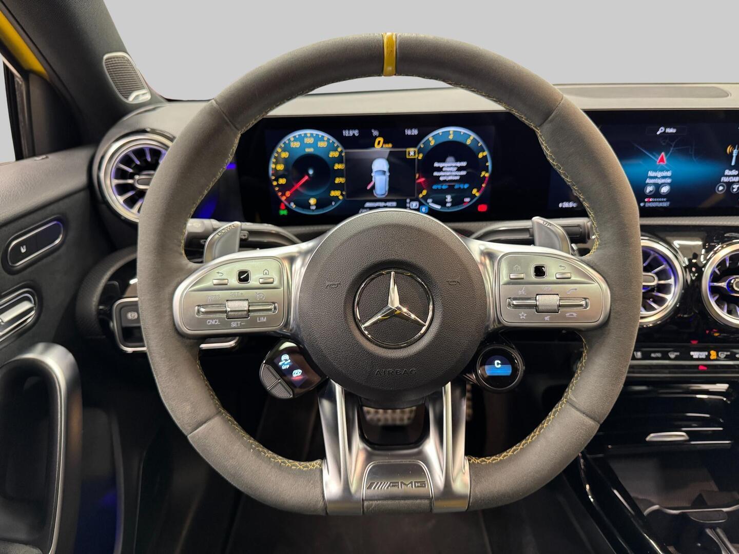 MERCEDES-BENZ A 45 AMG 2022