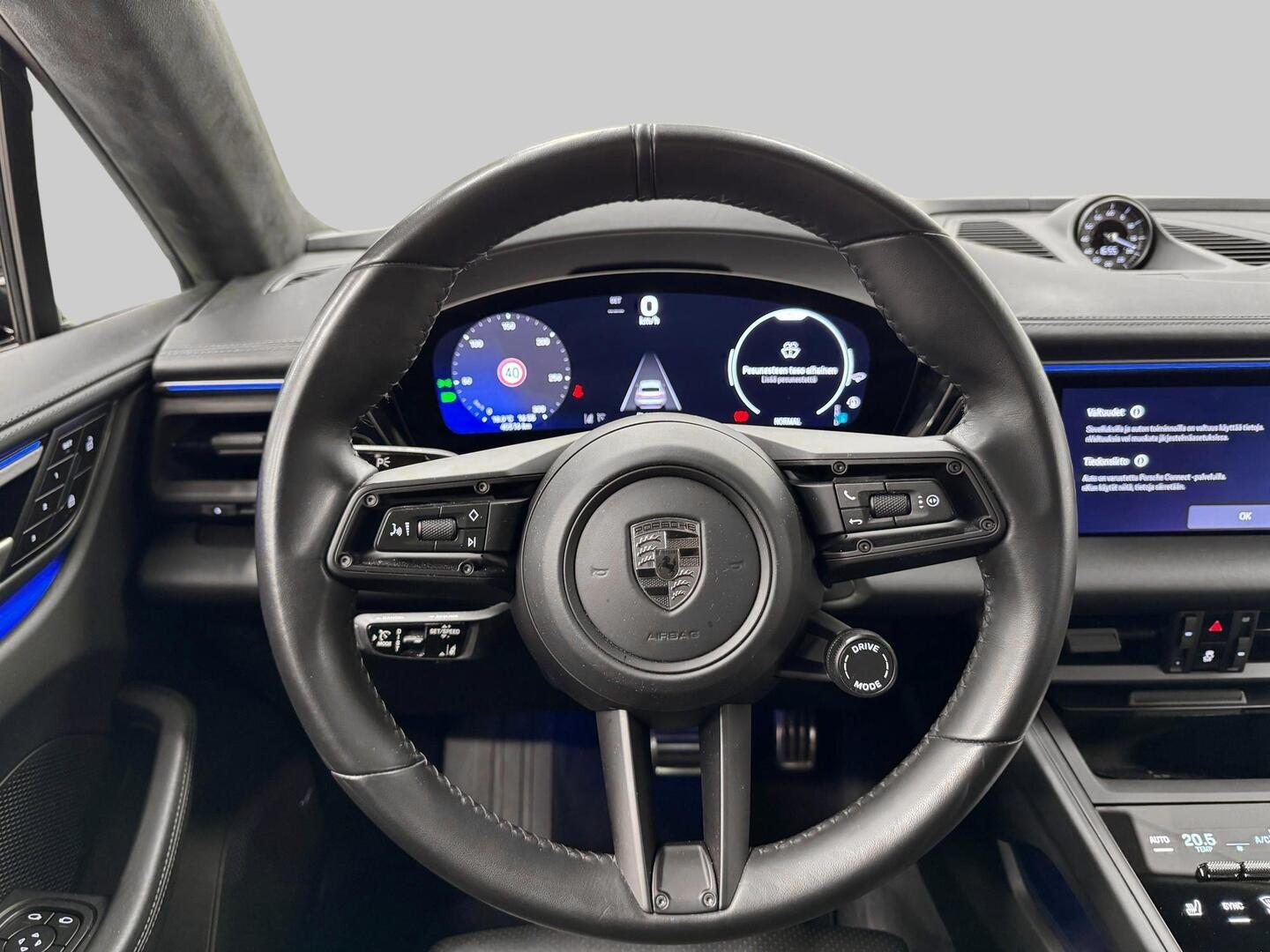 PORSCHE Macan 2024