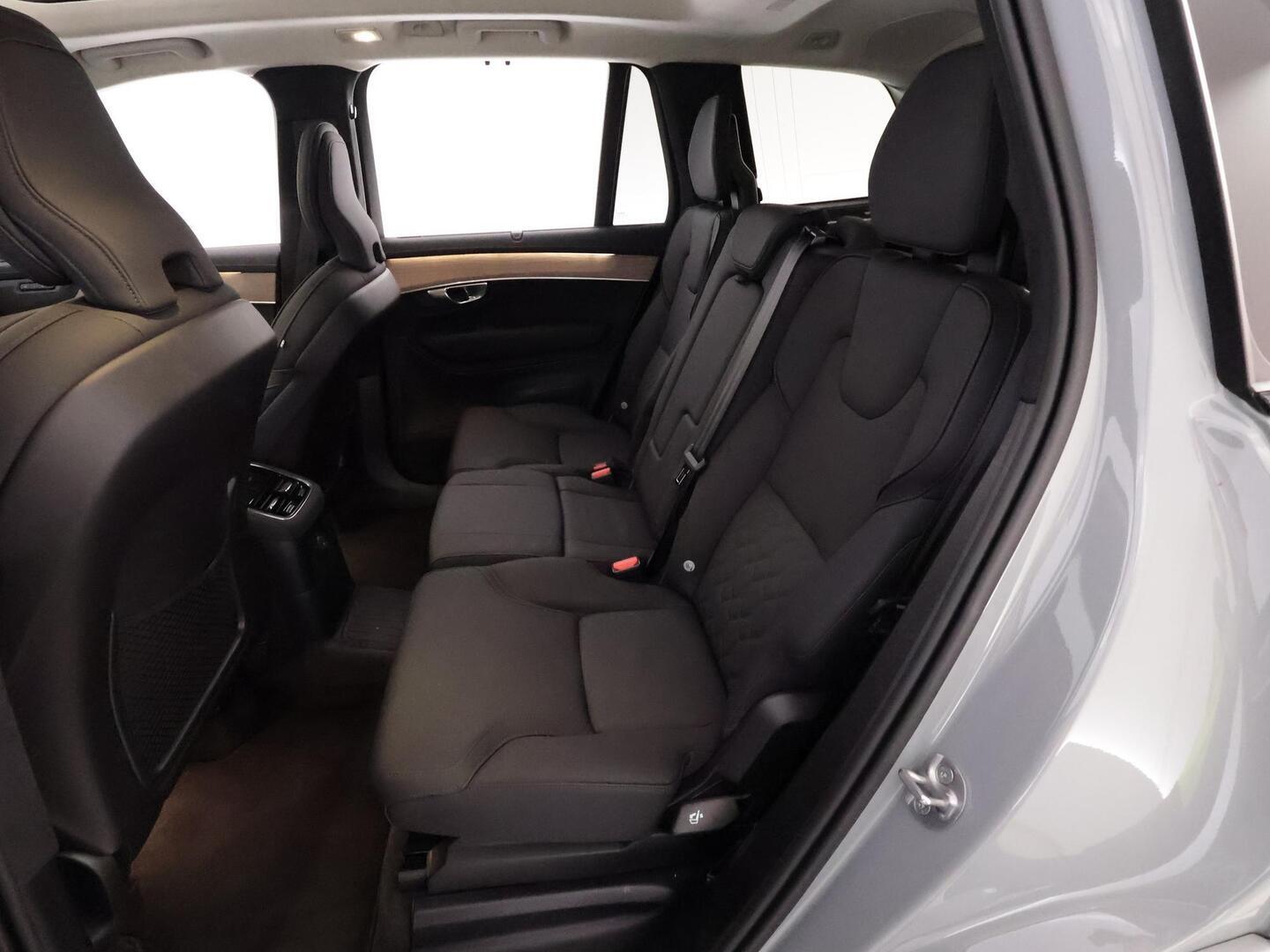 VOLVO XC90 2025