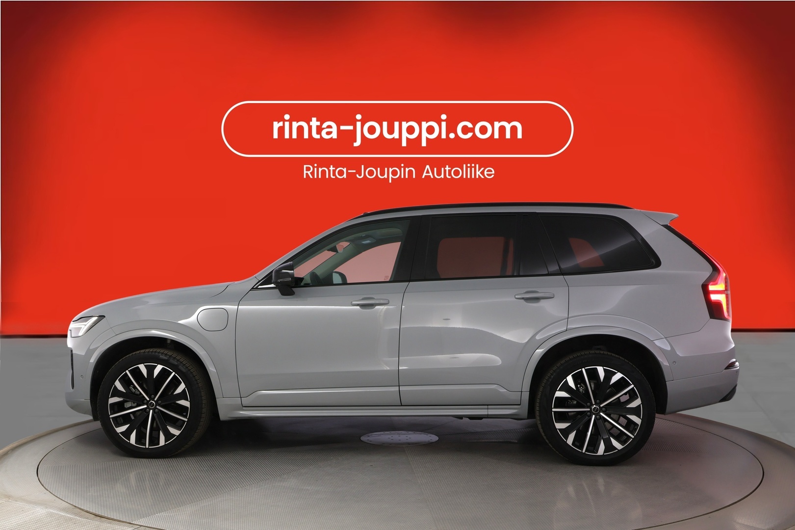VOLVO XC90 2025