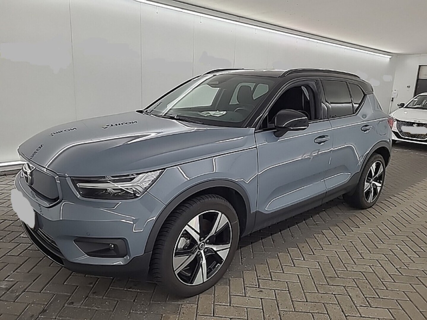 VOLVO XC40 2021
