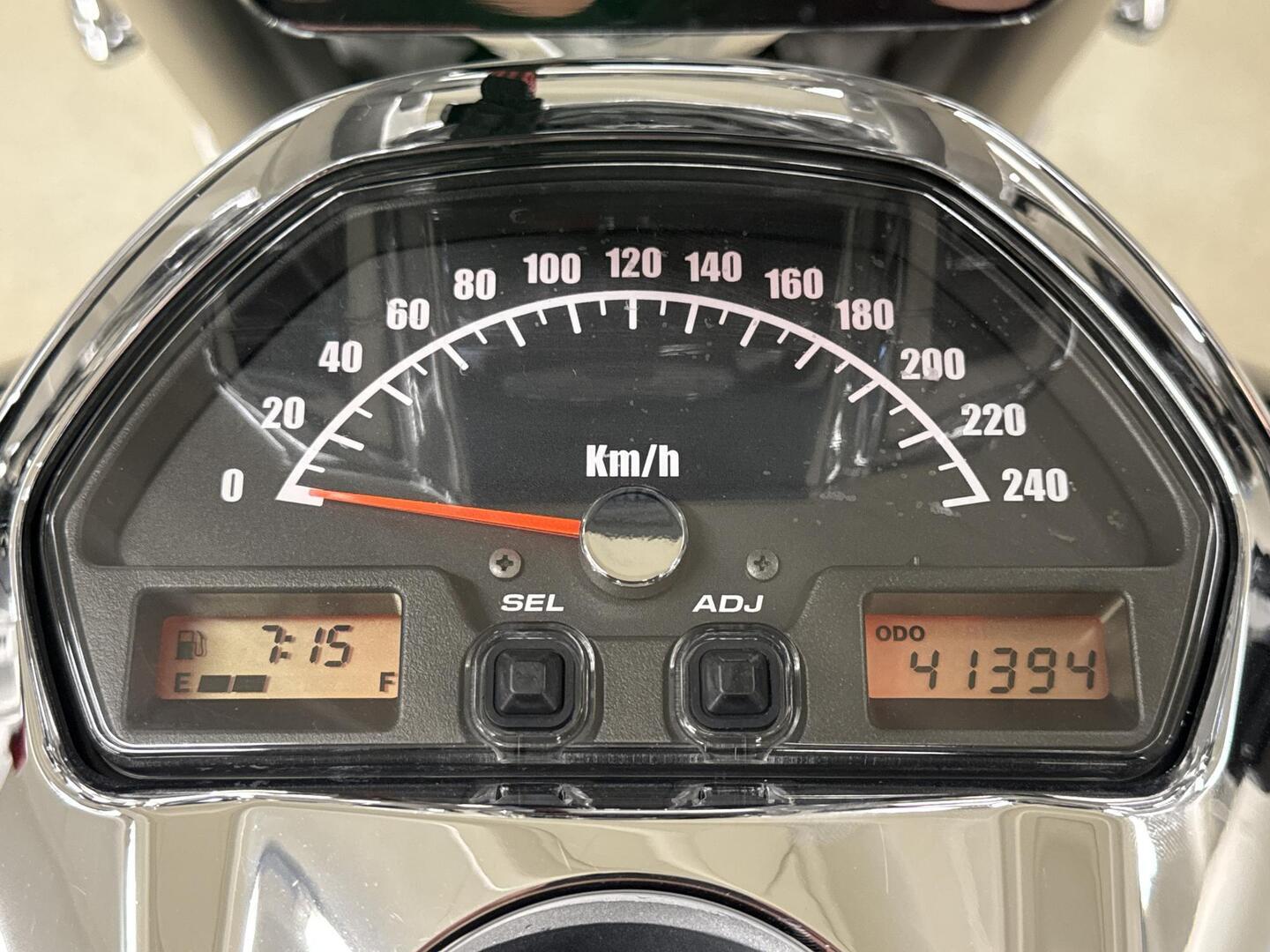 SUZUKI Intruder 2007