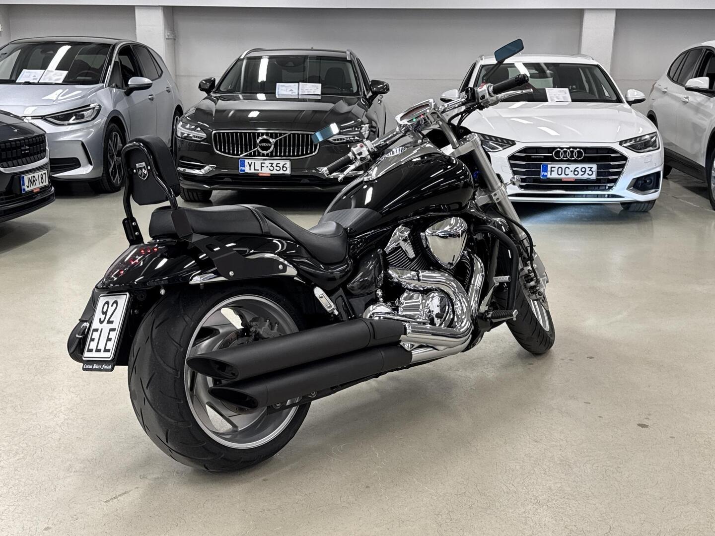 SUZUKI Intruder 2007