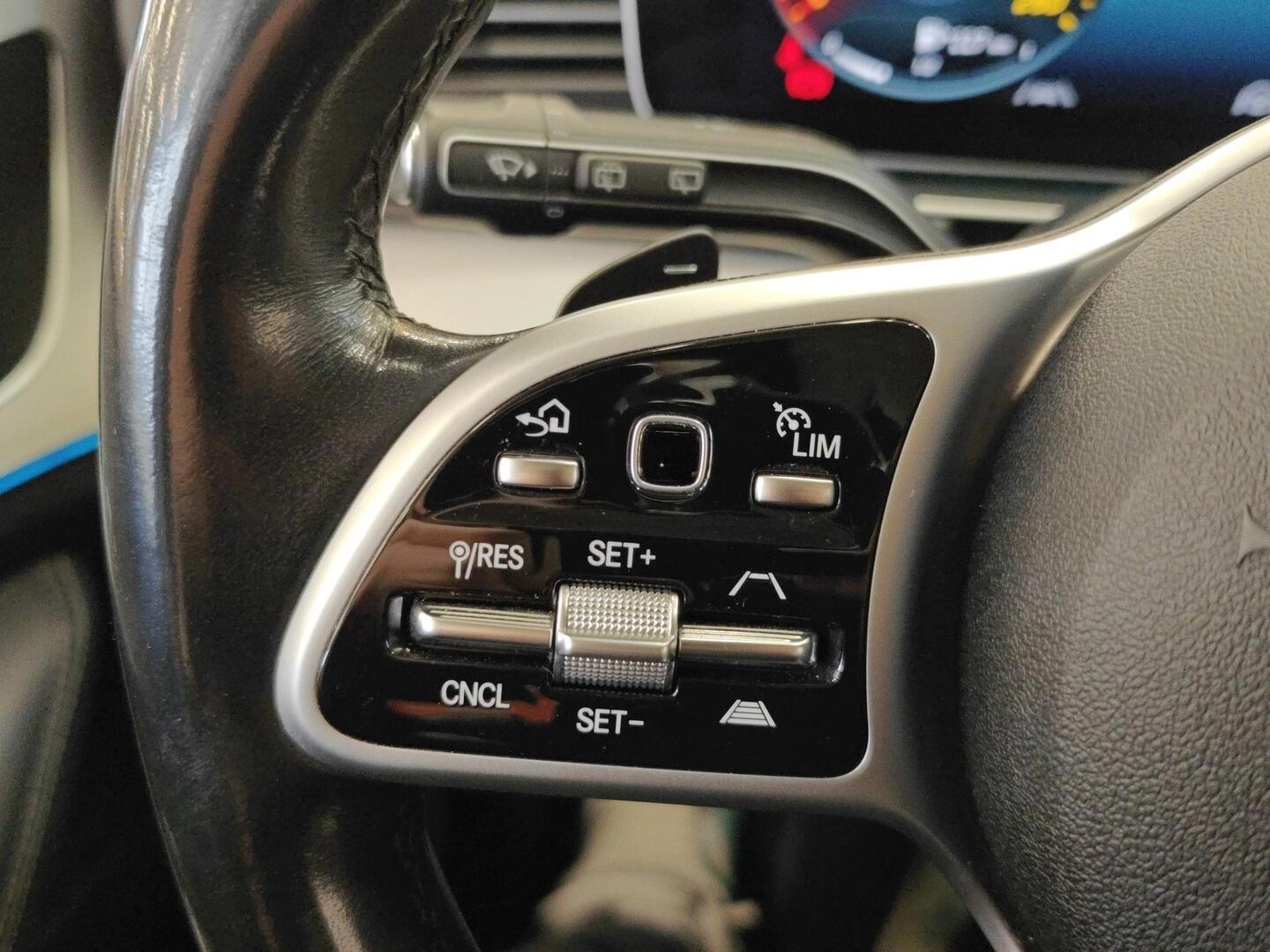 MERCEDES-BENZ GLE 2021