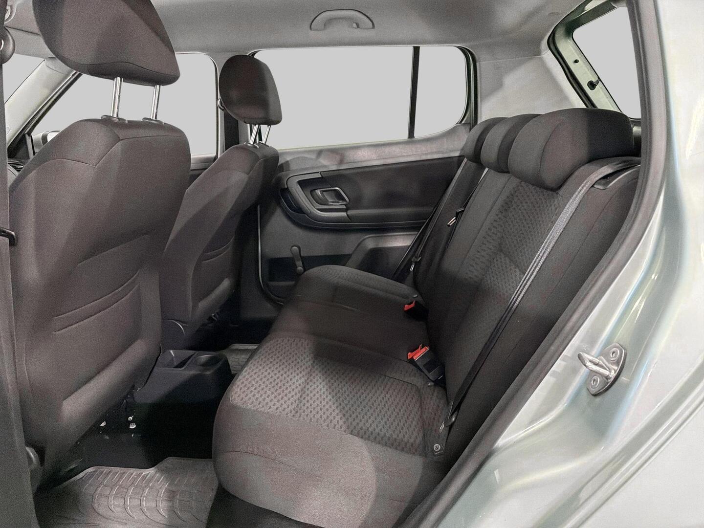 SKODA Fabia 2011