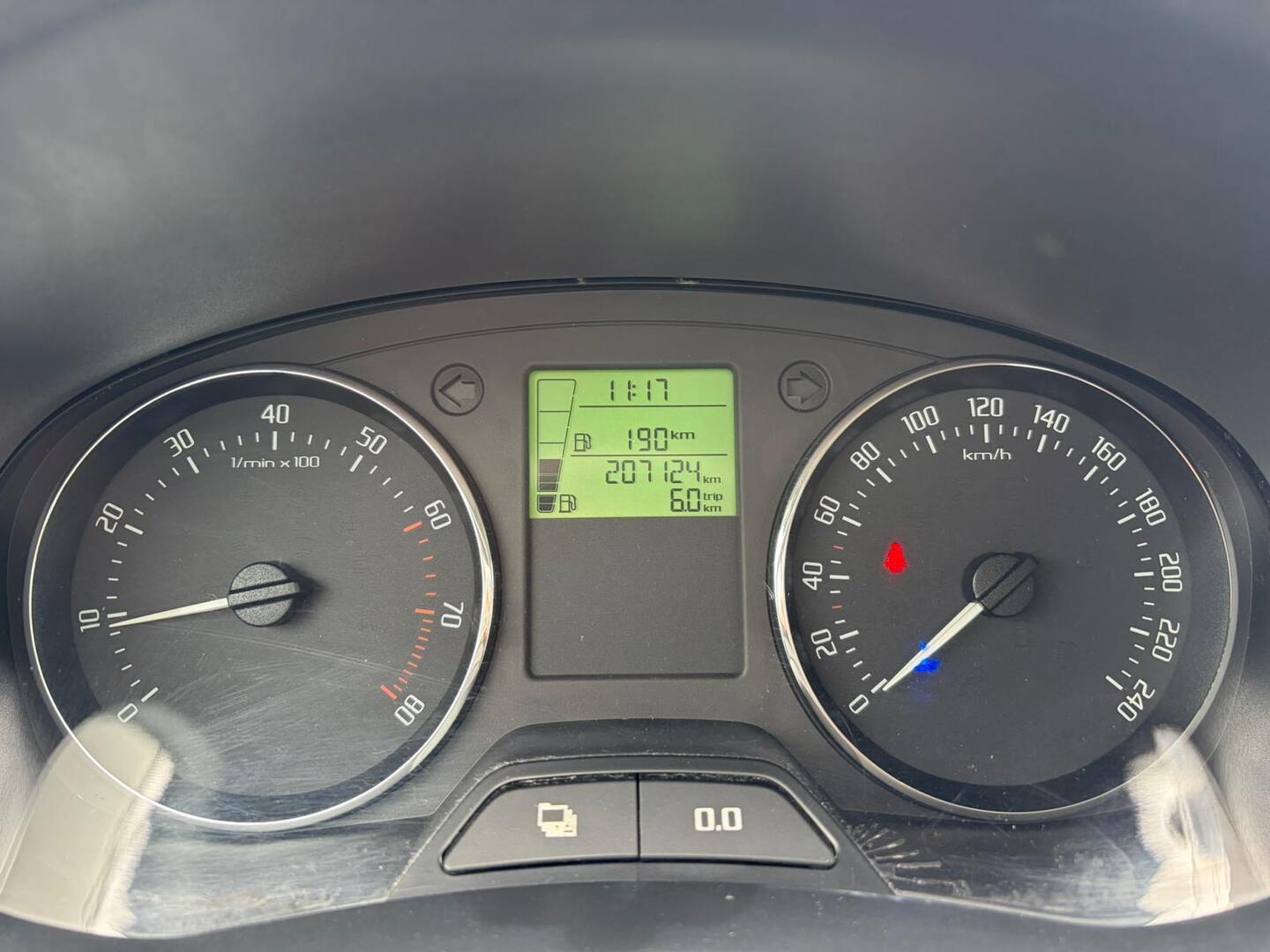 SKODA Fabia 2011