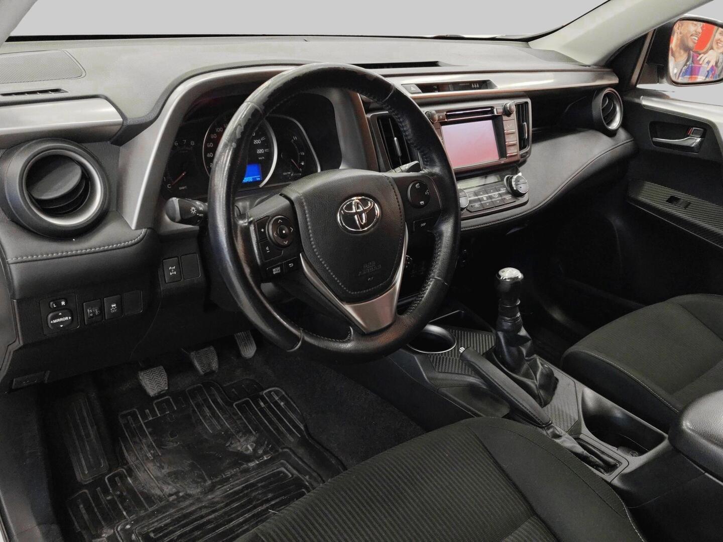 TOYOTA RAV4 2014