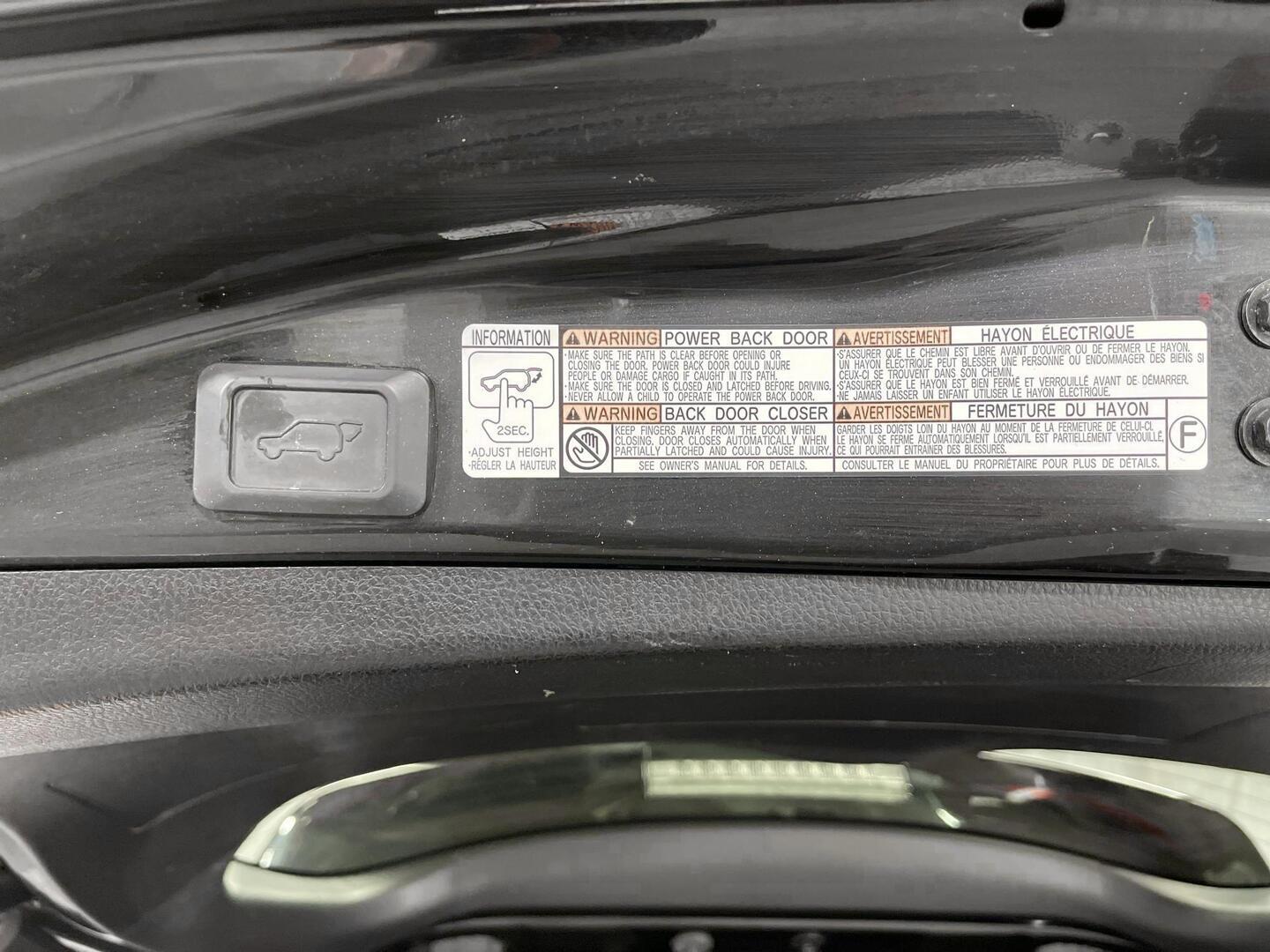 TOYOTA RAV4 2018