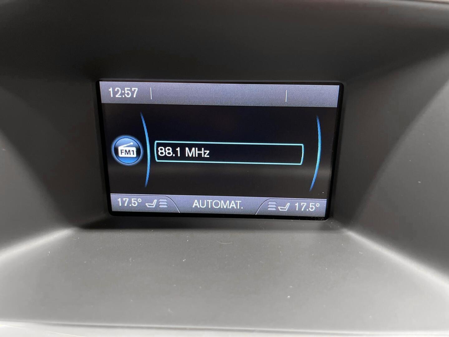 VOLVO V60 2011