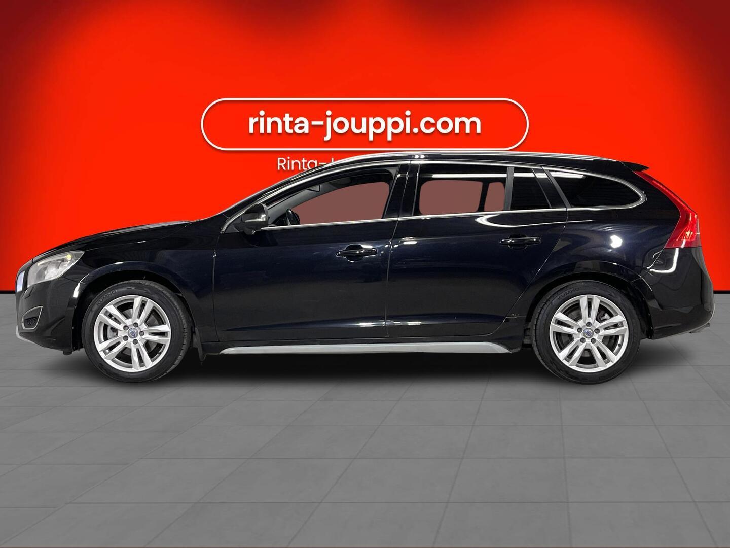 VOLVO V60 2011
