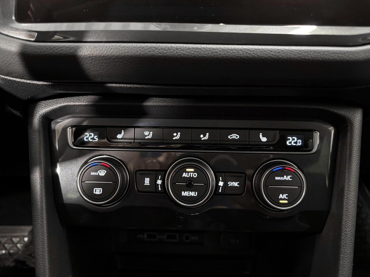 VOLKSWAGEN Tiguan 2019