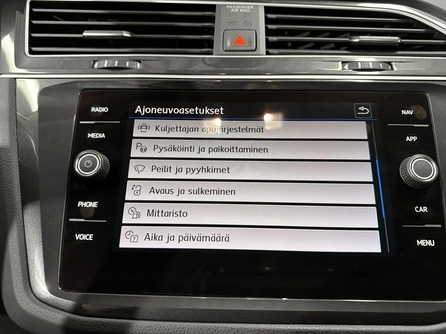 VOLKSWAGEN Tiguan 2019