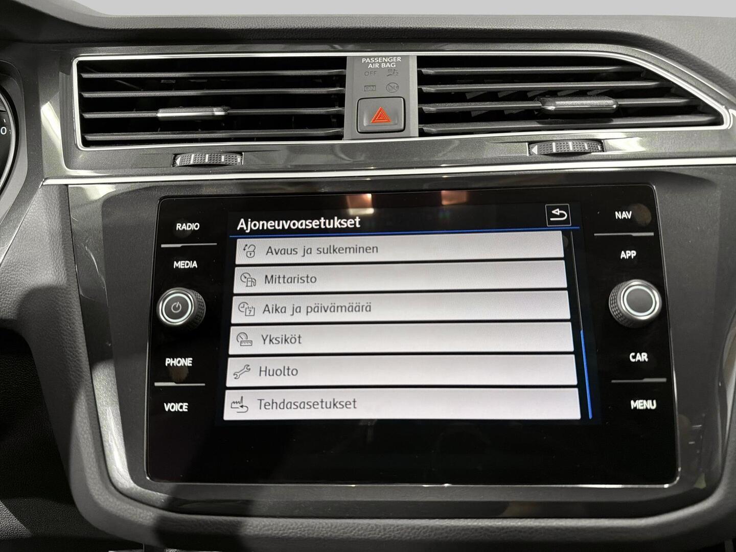 VOLKSWAGEN Tiguan 2019