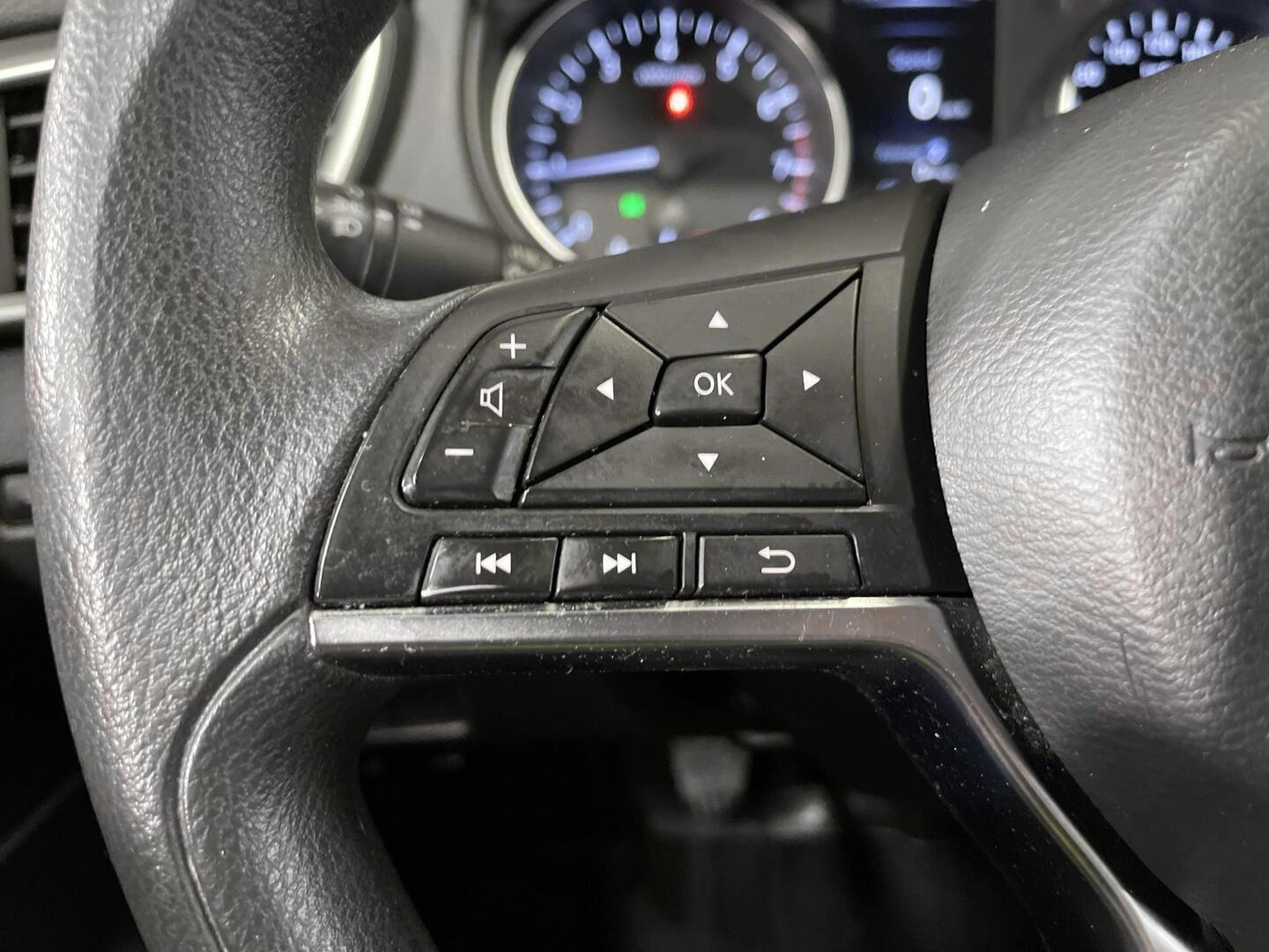 NISSAN Qashqai 2019
