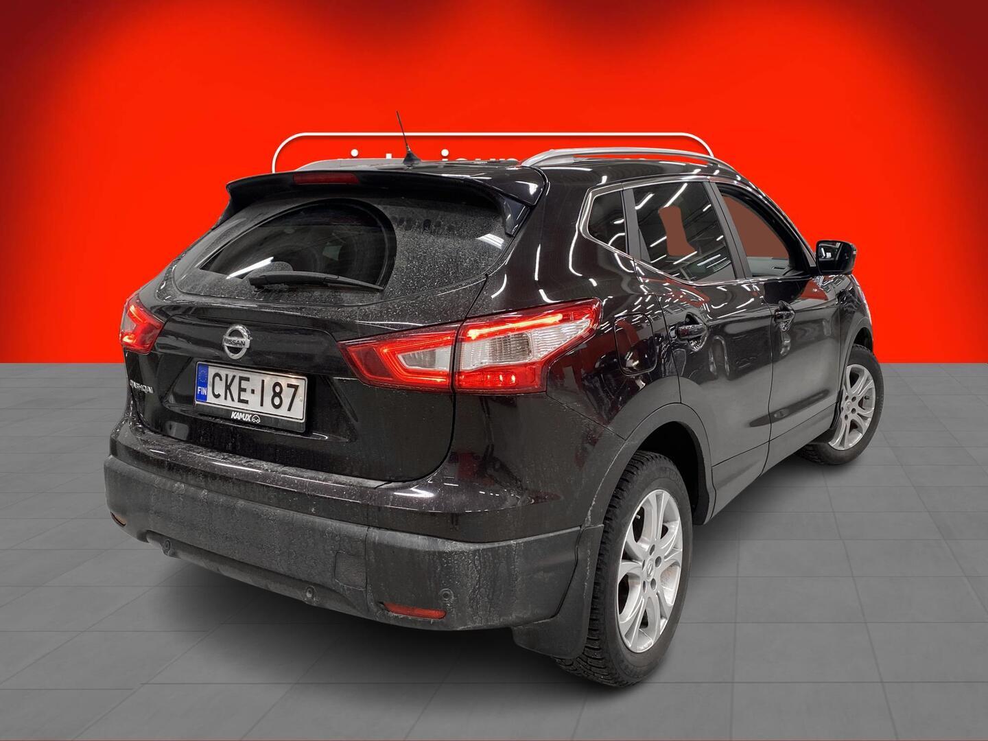 NISSAN Qashqai 2015