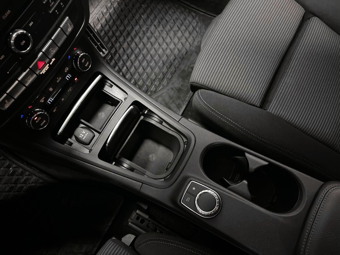 MERCEDES-BENZ B 2015