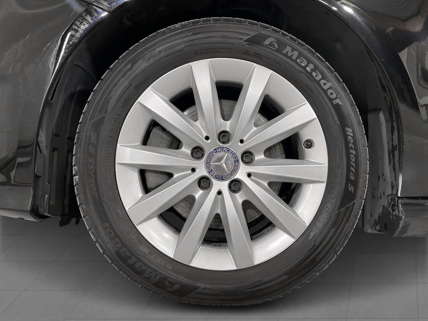 MERCEDES-BENZ B 2015