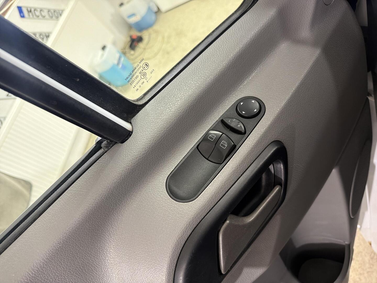 MERCEDES-BENZ Sprinter 2015