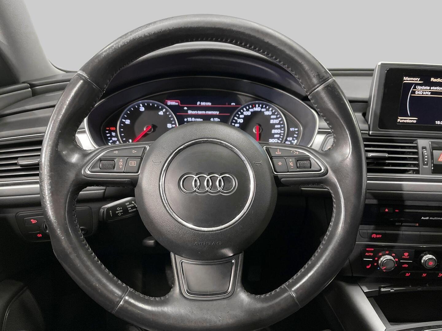AUDI A6 2012