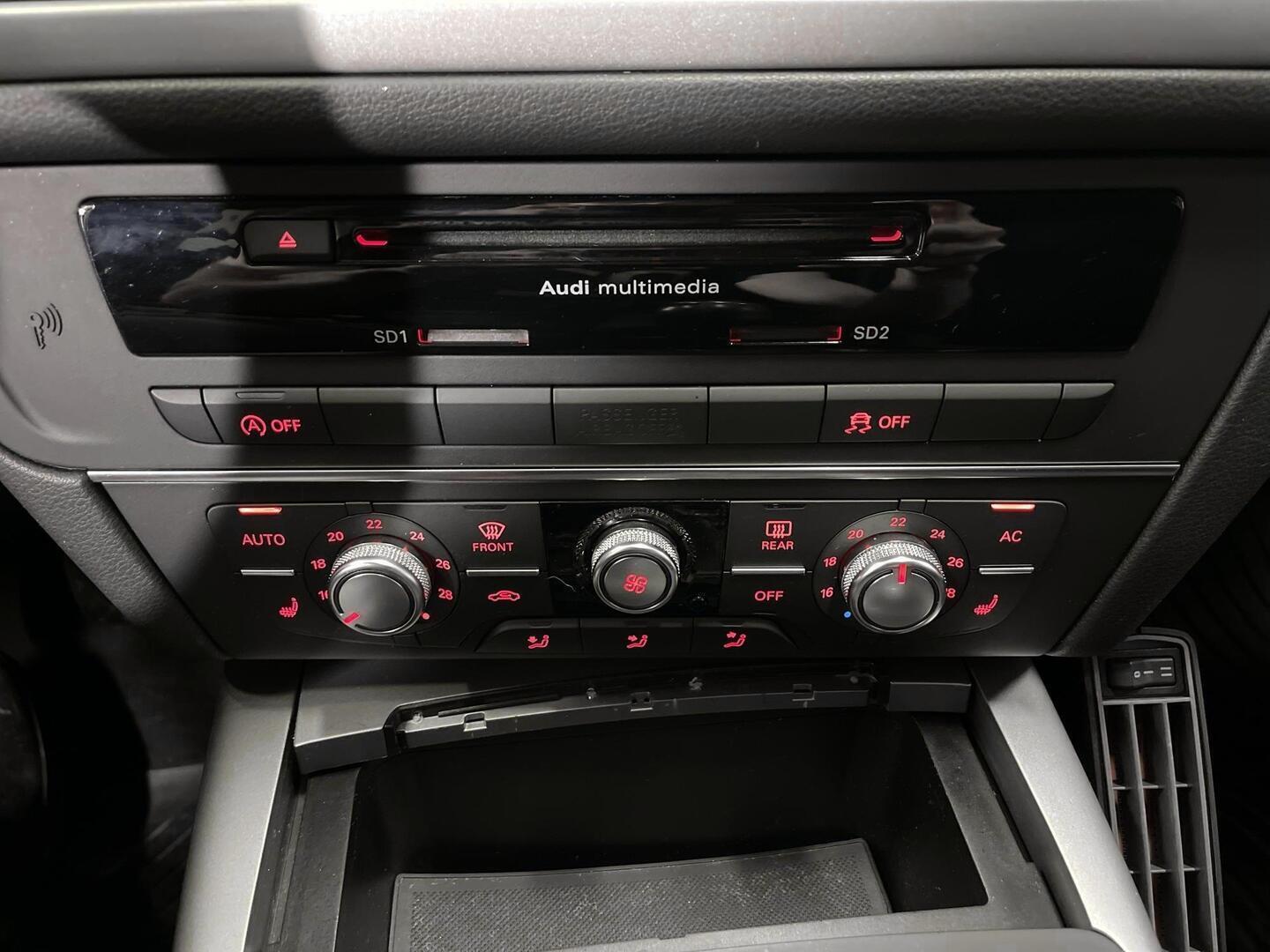 AUDI A6 2012