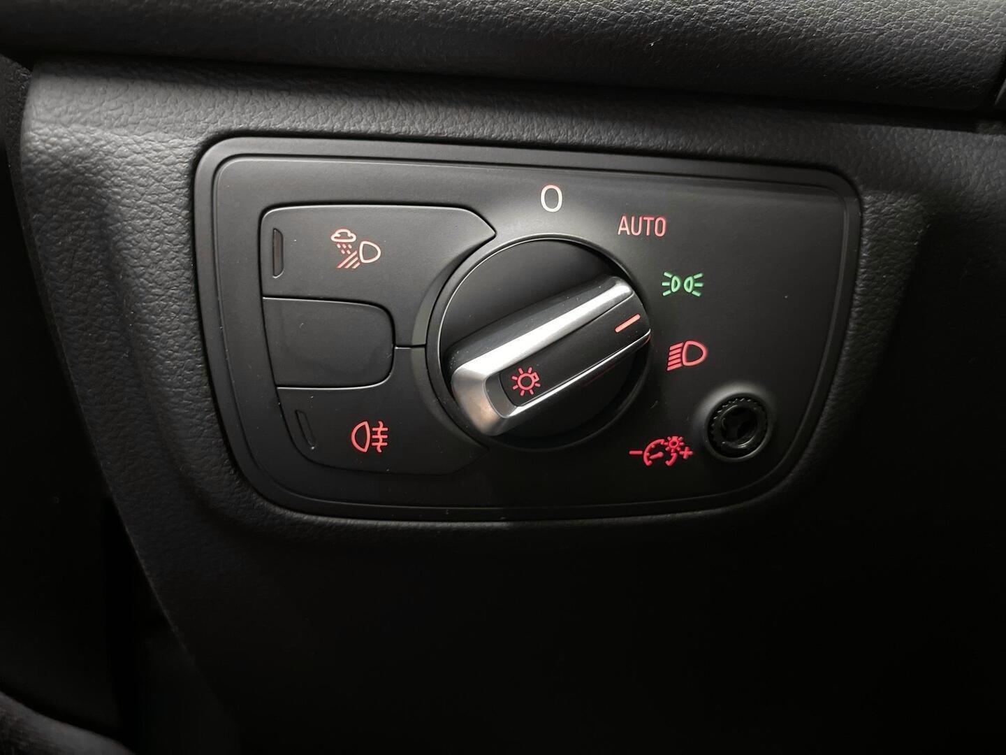 AUDI A6 2012