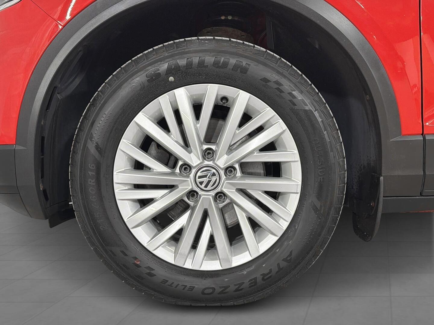 VOLKSWAGEN T-Roc 2019