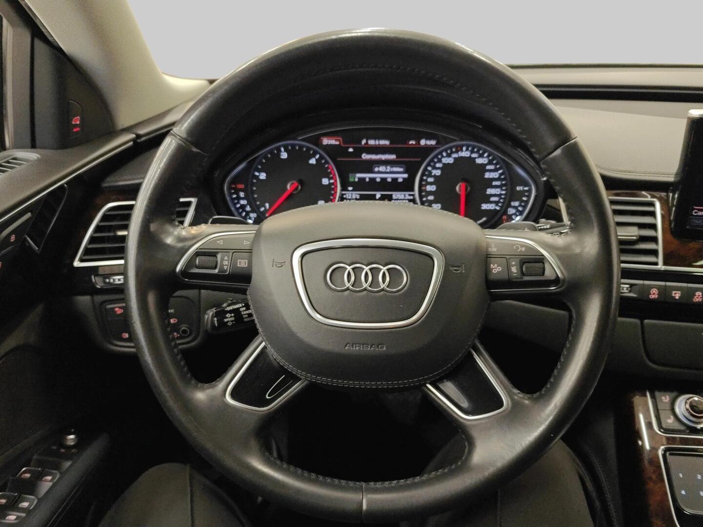 AUDI A8 2014