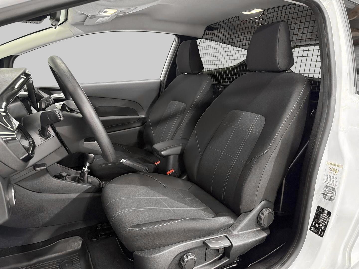 FORD Fiesta Van 2020