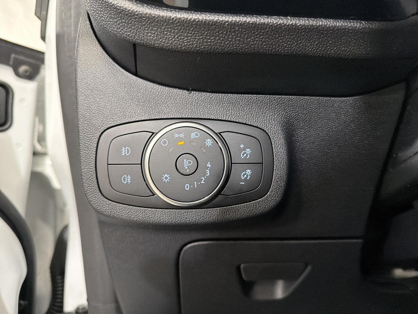 FORD Fiesta Van 2020