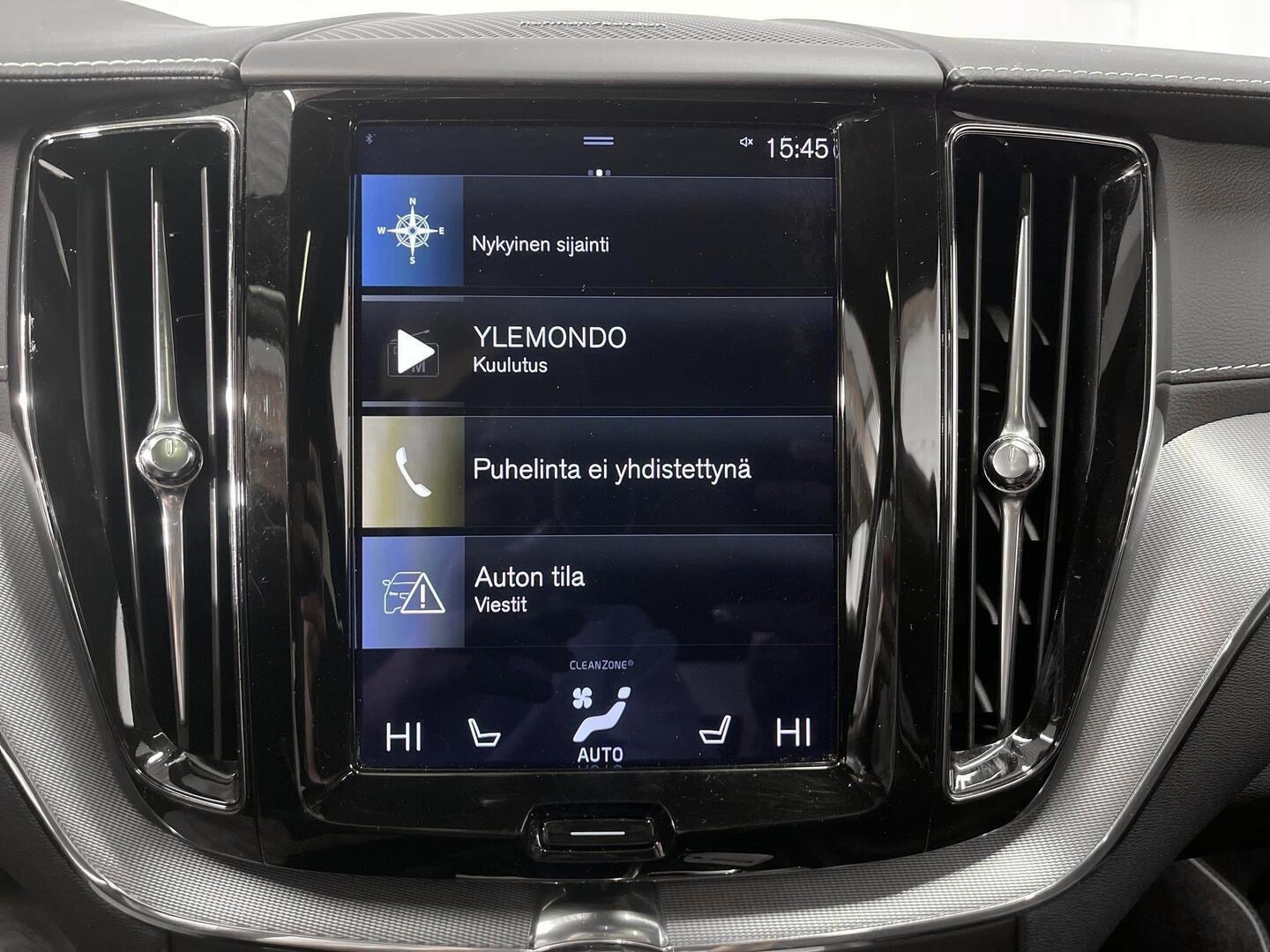 VOLVO XC60 2021